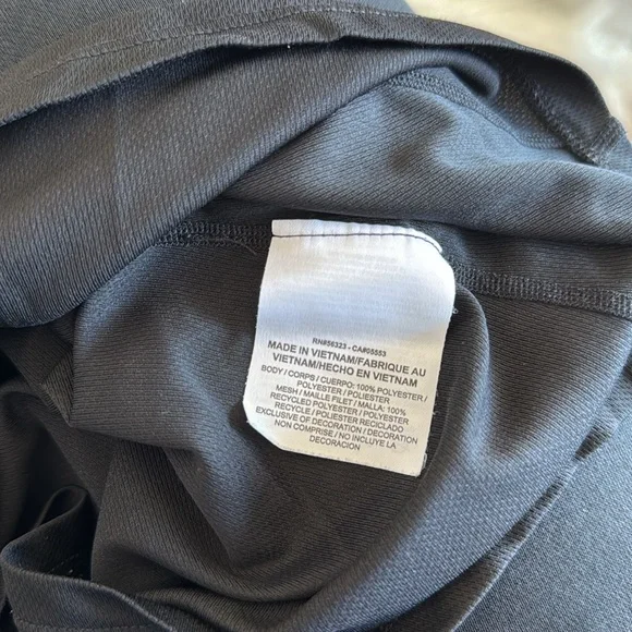 Nike | Women’s Large Black Dri-Fit Athletic Shirt - Picture 10 of 11